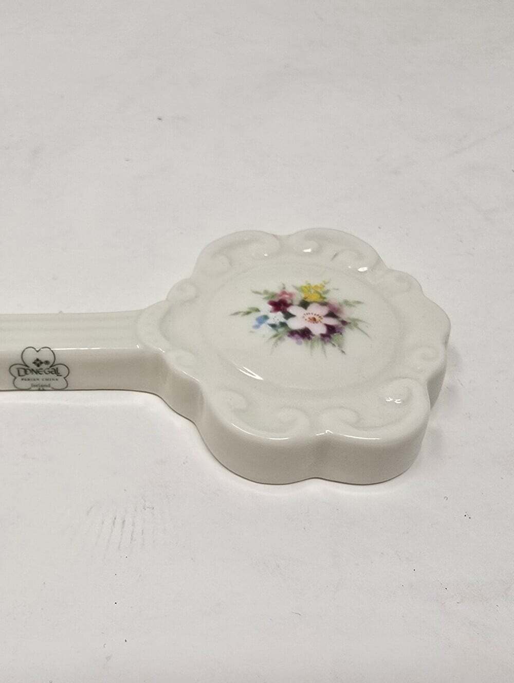 Donegal Irish Parian China Ireland Key of the House 18 with case Vintage 90s - Picture 6 of 10